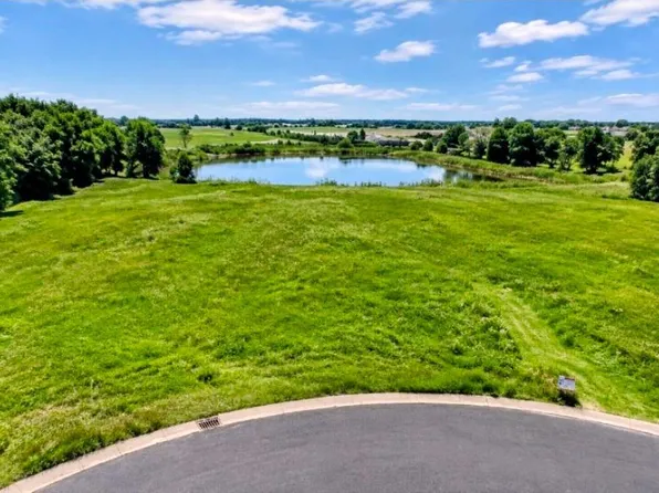 110 Soeffker Cir, Arlington, MN 55307