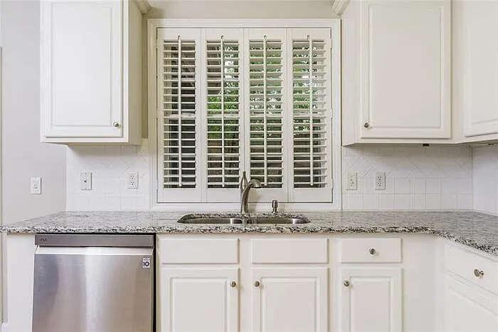 10870 Kimball Crest Dr — Photo 9