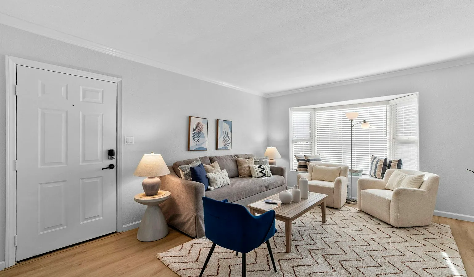 806 West Brookes Avenue, Unit 806 — Photo 2