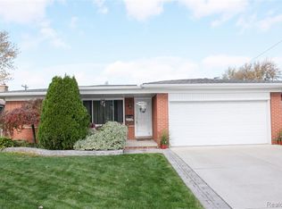 13435 Diena Dr, Warren, MI 48088