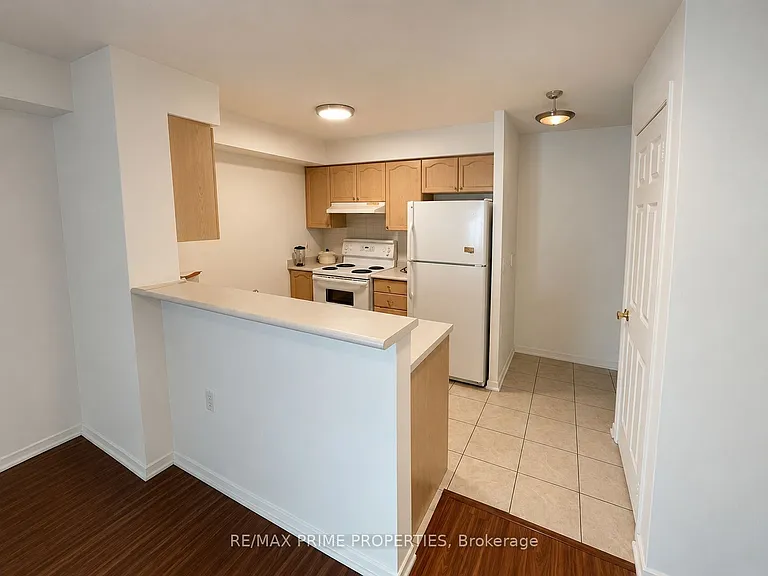 22 Olive Ave #807 — Photo 10