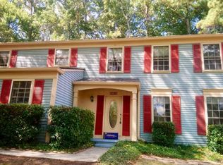 915 Crab Orchard Dr, Roswell, GA 30076