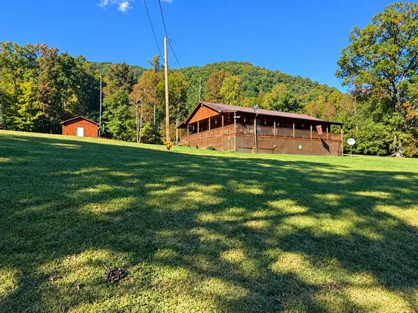3607 Laurel Crk, Union, WV 24983