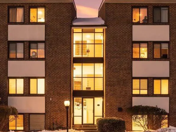 1427 Northgate Sq Unit 27/22B, Reston, VA 20190