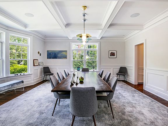 351 Park Avenue