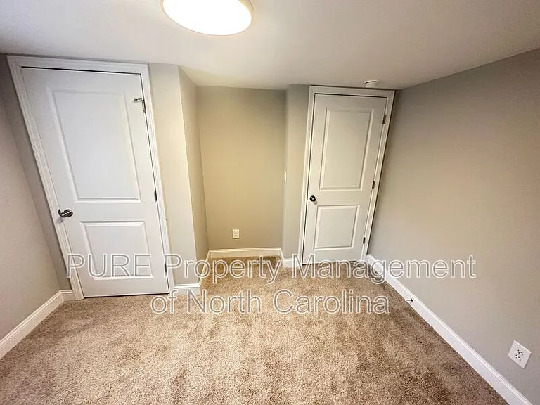 3345 E Ridge Rd — Photo 16