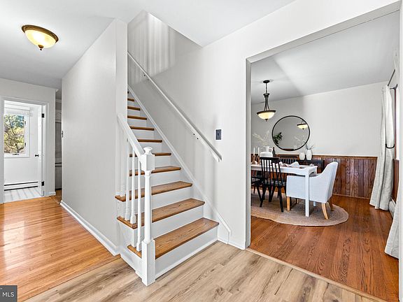 5th image of 6426 Beechwood Dr