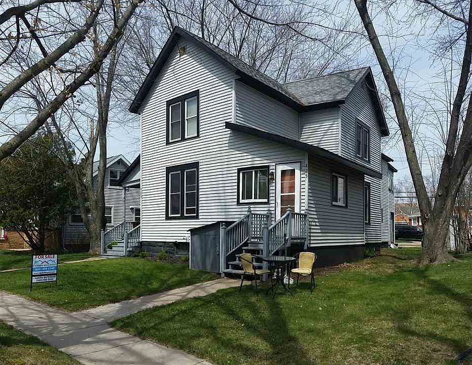 2nd image of 425 Washington Ave