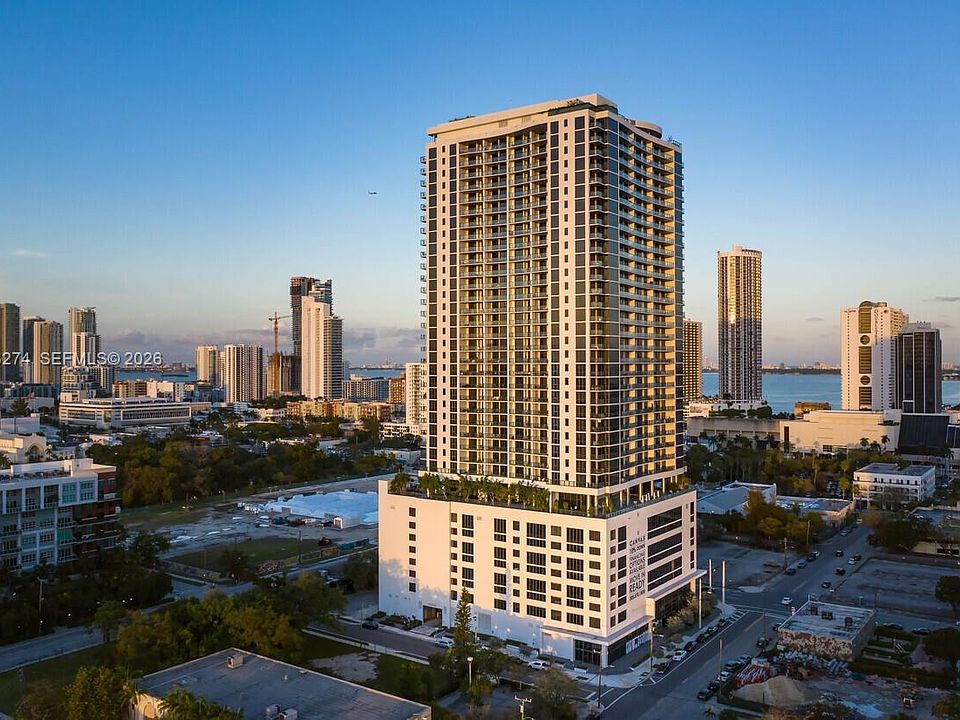 1st image of 1600 NE 1st Ave #1018