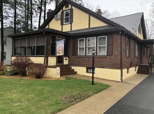 8 Hancock St, Westfield, MA 01085