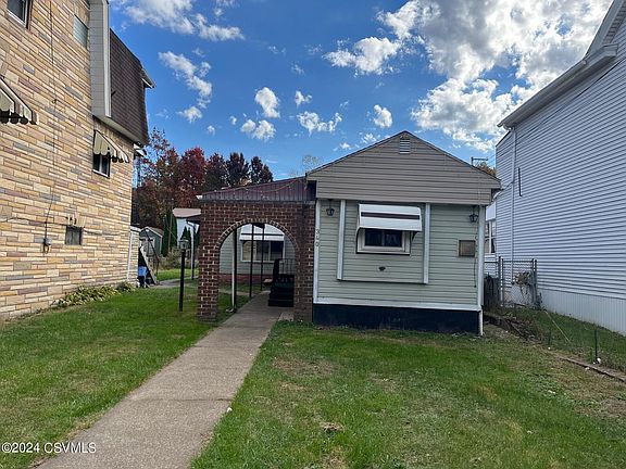 2nd image of 340 W Saylor St