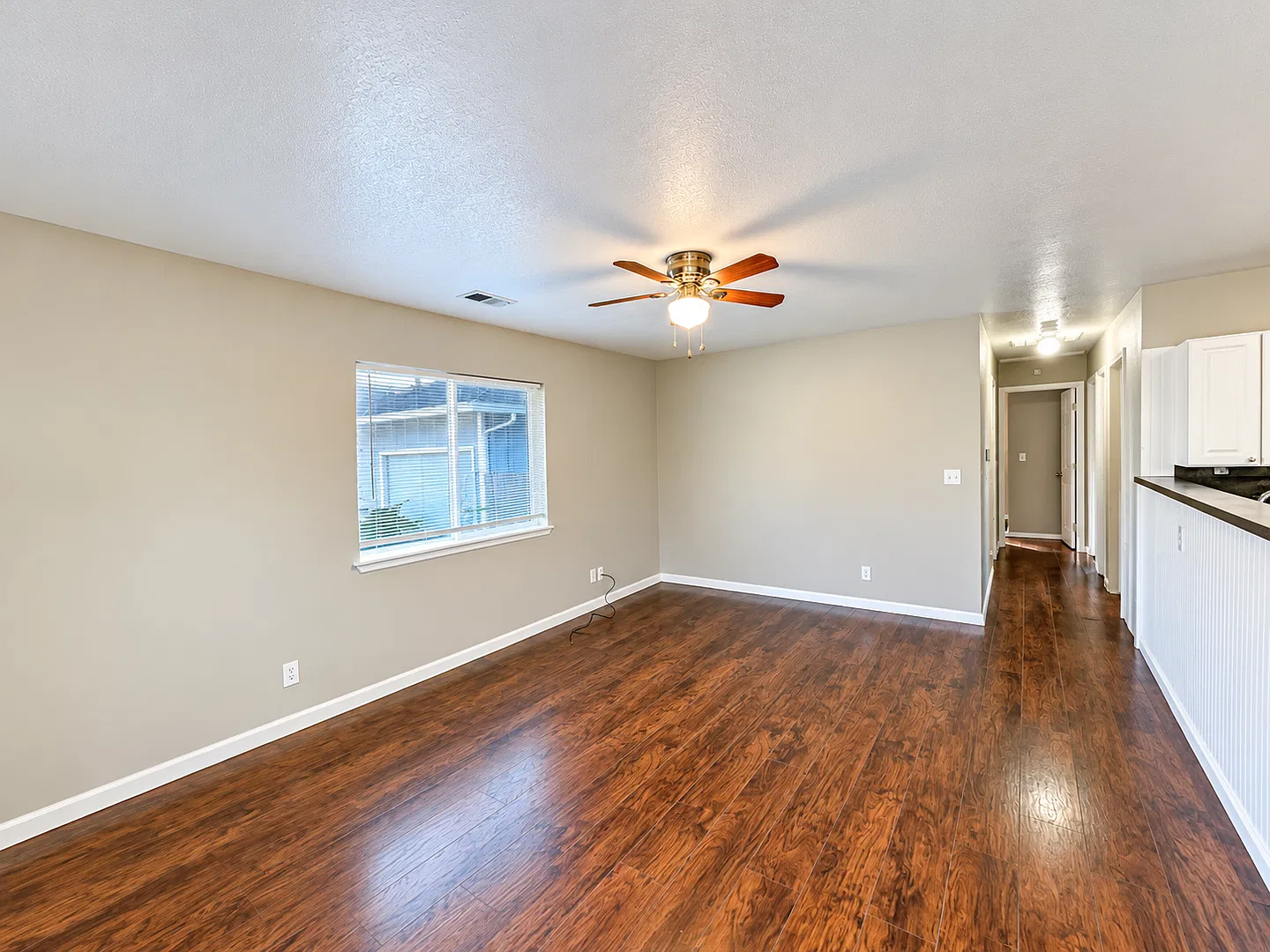 Charming 3-Bedroom Home with Attached Garage in McKinleyville! — Photo 2