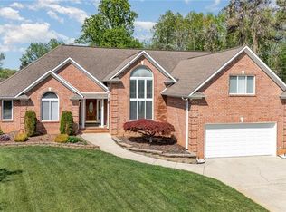 593 Carson Ridge Dr, Oak Ridge, NC 27310