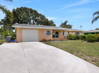 17 Raymonde Cir, Ormond Beach, FL 32176