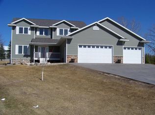 3045 Lakecrest Rd NE, Alexandria, MN 56308