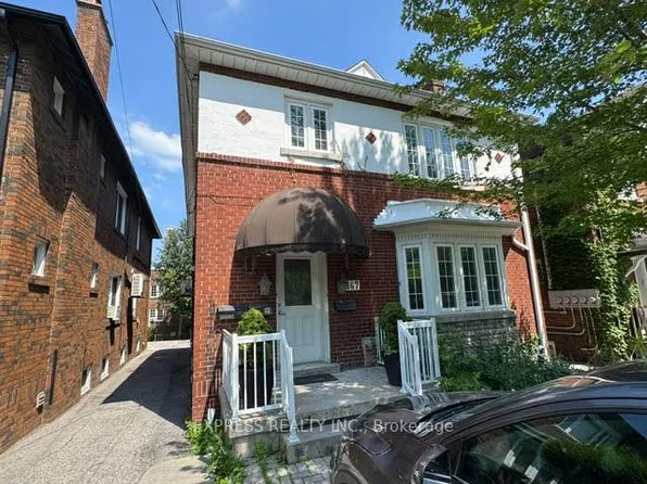 167 Highbourne Rd, Toronto, ON M5P 2J8