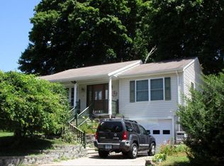 166 Smith St, Groton, CT 06340