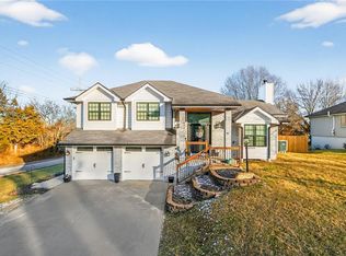 4007 N 37th St, Saint Joseph, MO 64506