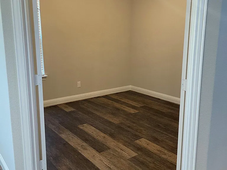 6810 Jade Dr — Photo 18