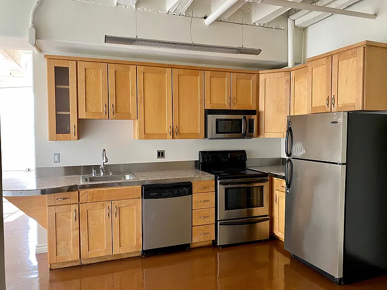 312 W 5th St #1017 — Photo 5