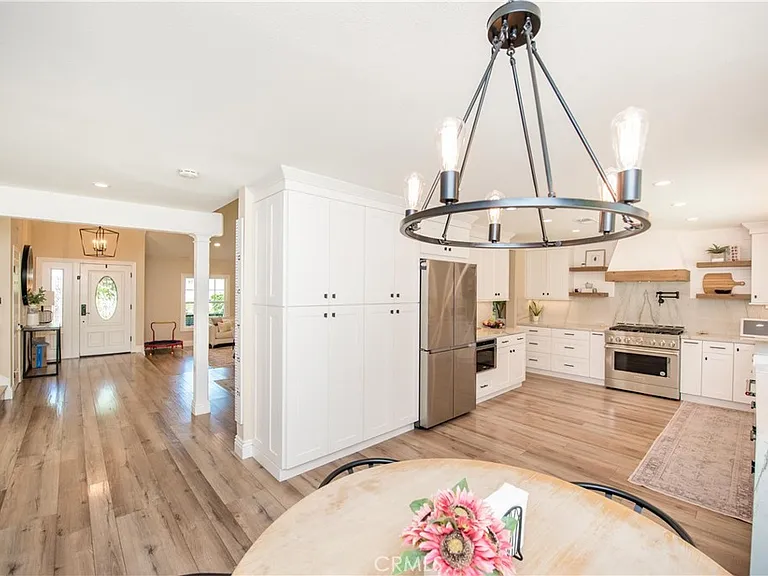 270 S Riverwood Cir — Photo 21