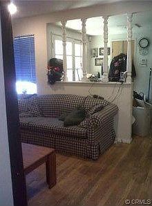 5th image of 22749 Hamlin St