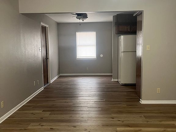 3rd image of 115 Detroit Ave