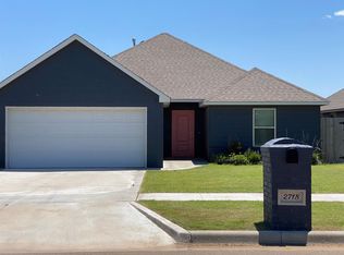 2718 Hayride Dr, Weatherford, OK 73096