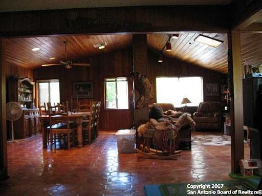2nd image of 1211 LEISSNER ROAD