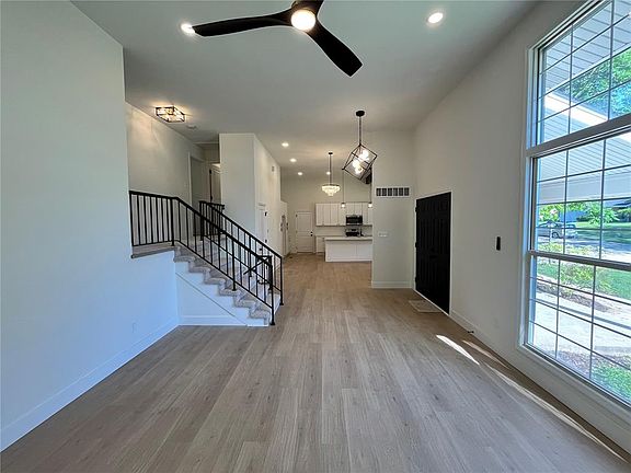 4th image of 11844 Featherwood Dr