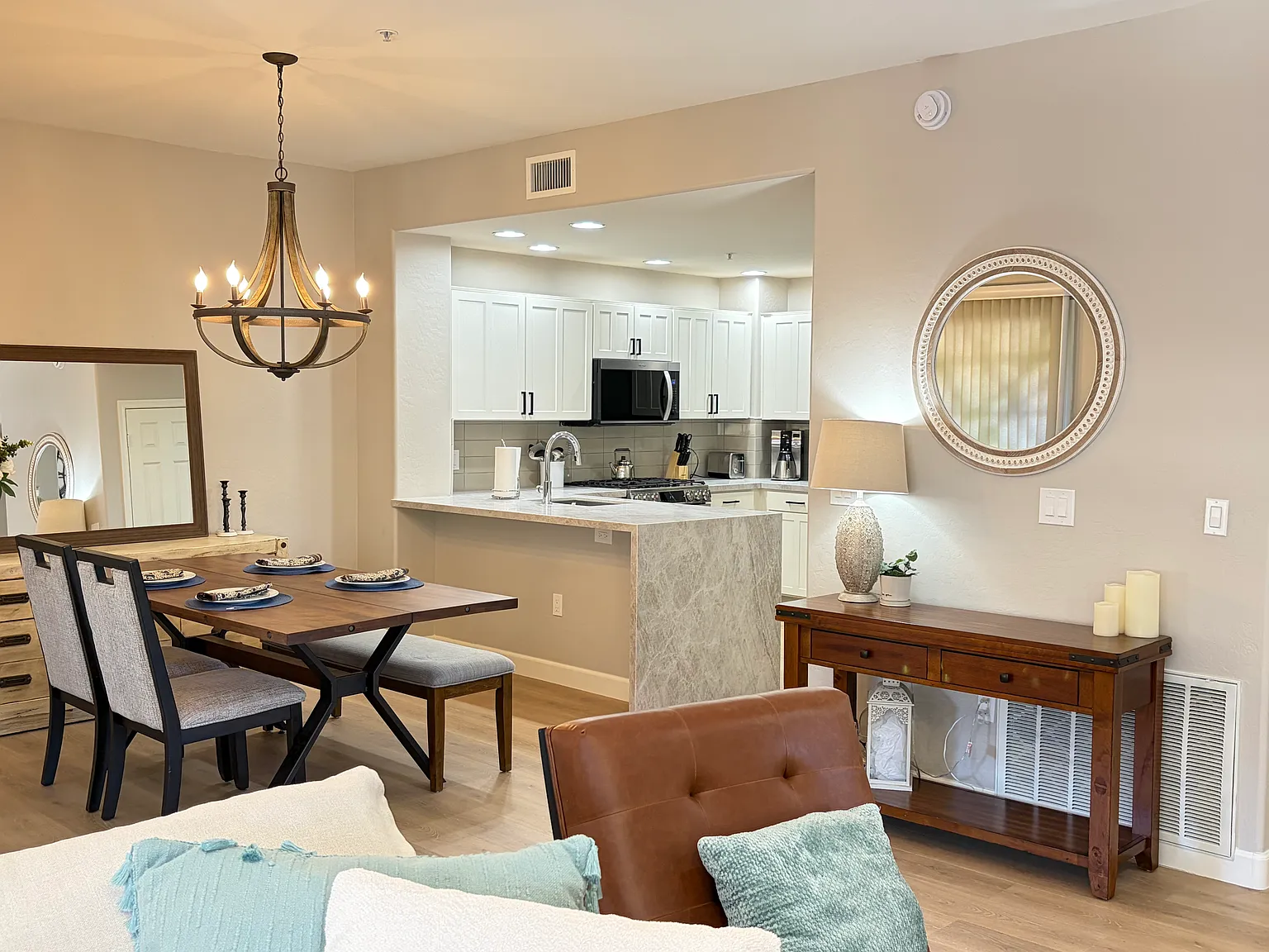 2 bed, 1403 sqft, $3,000 — Photo 3