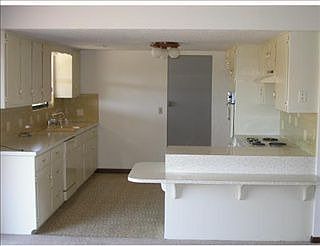 3rd image of 1805 SE Crouch St