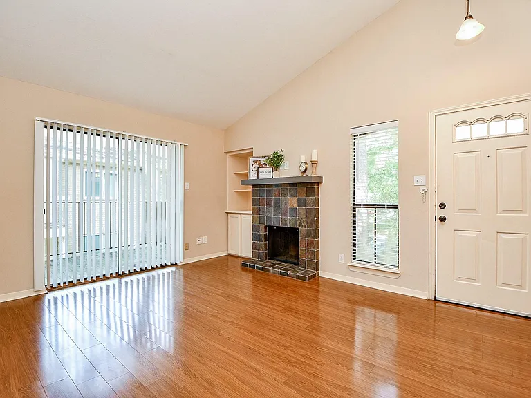 3500 Tangle Brush Dr #14 — Photo 9
