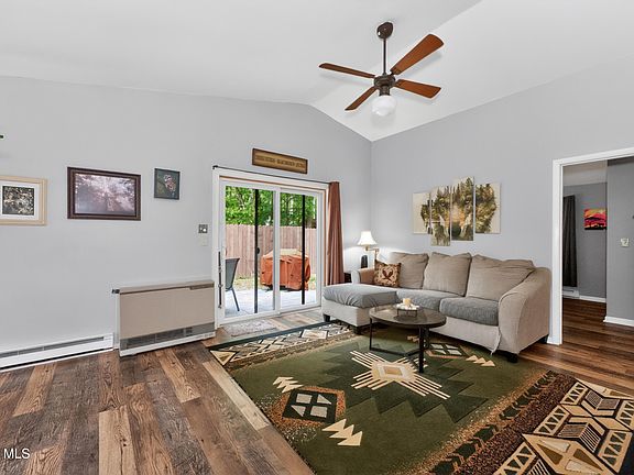 5th image of 85 Wake Robin Road