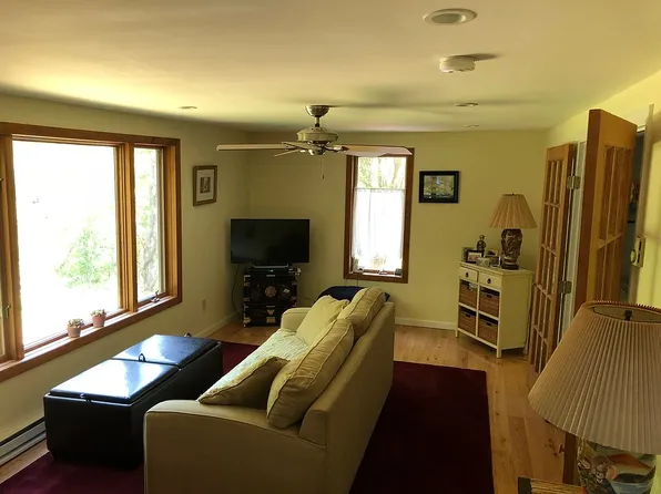 16 South Rd, Kent, CT 06757