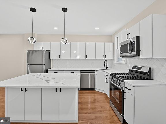 2nd image of 1524 S 30th St