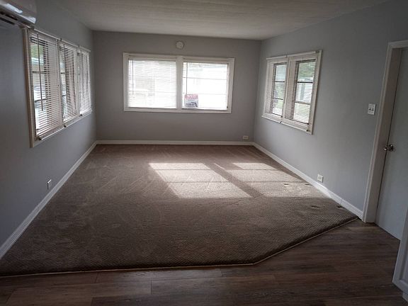5th image of 10686 Bay St N #E-253
