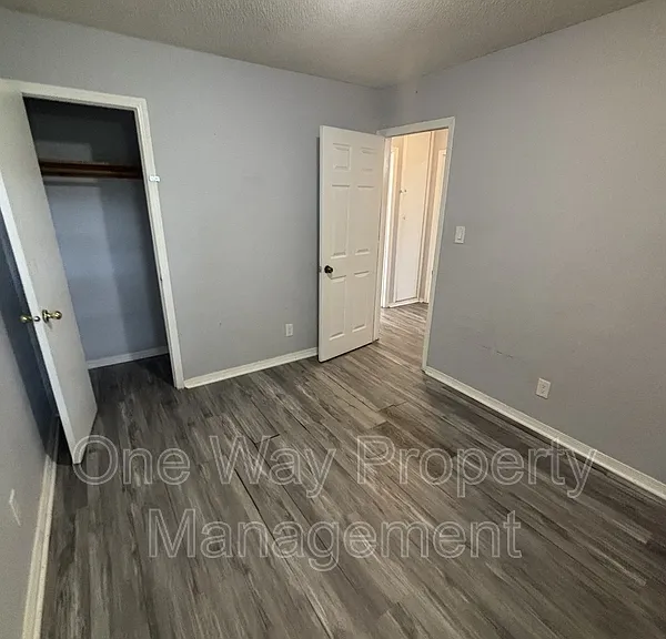 2134 N Minnesota Ave — Photo 17
