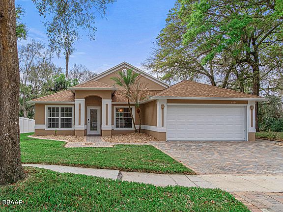 2nd image of 6034 Winding Ridge Ln