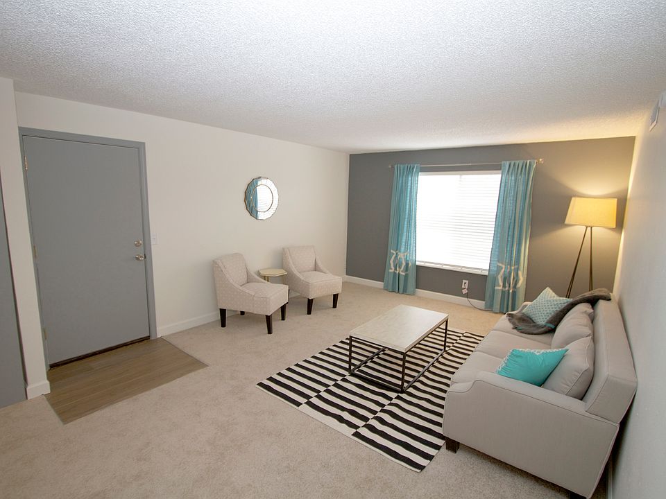 2nd image of 757 NW 60th St APT 1