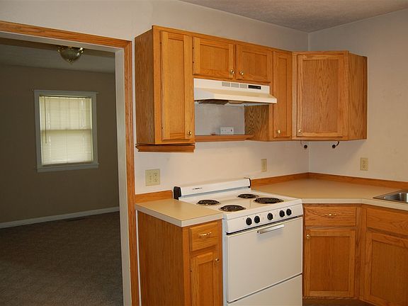 3rd image of 1621 4th Ave