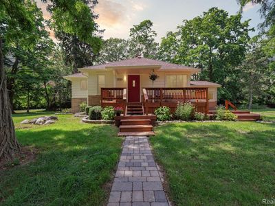 8761 Bordman Rd, Almont, MI, 48003