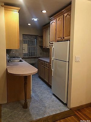 3rd image of 75-02 Austin St APT 3G