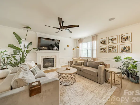 3316 Brackhill St, Davidson, NC 28036