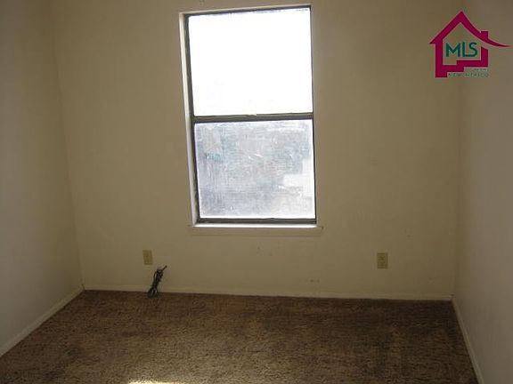 3rd image of 507 Lucky St