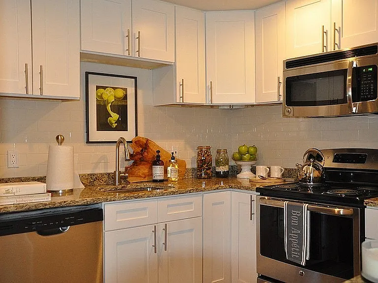 Heather Glen Kitchen