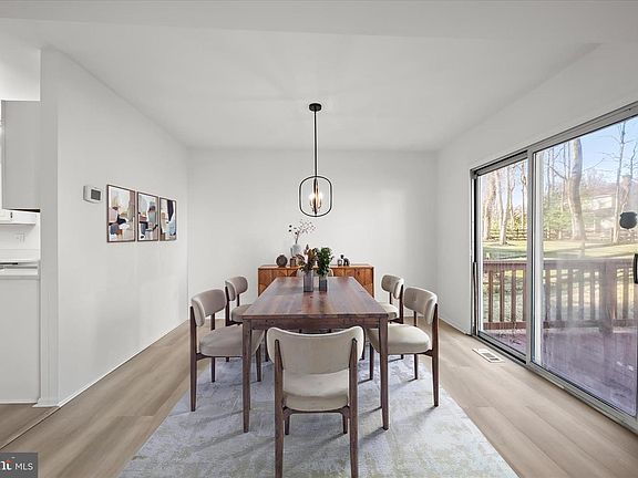 4th image of 9344 Spring Water Path