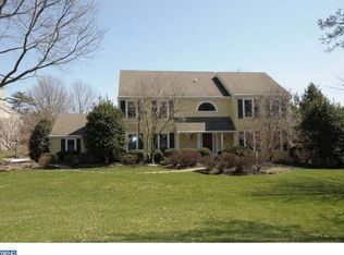 15 Bantry Ln, Phoenixville, PA 19460