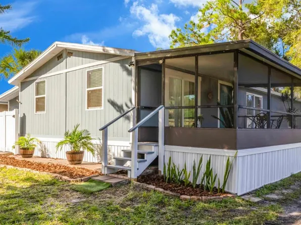 541 Mill Run Dr, New Smyrna Beach, FL 32168