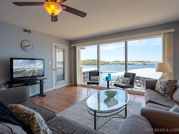 875 Parkside Pl Unit A206, Osage Beach, MO 65065